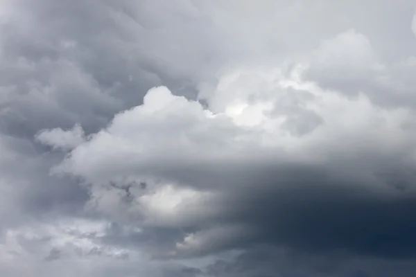 Thunder-molnen — Stockfoto