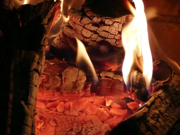 Hot red coals — Stock Photo, Image