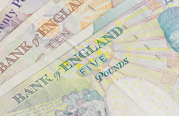 Billetes británicos de cinco diez y veinte libras — Foto de Stock