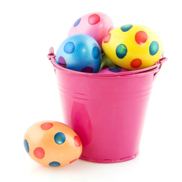 Uova di Pasqua secchio rosa — Foto Stock