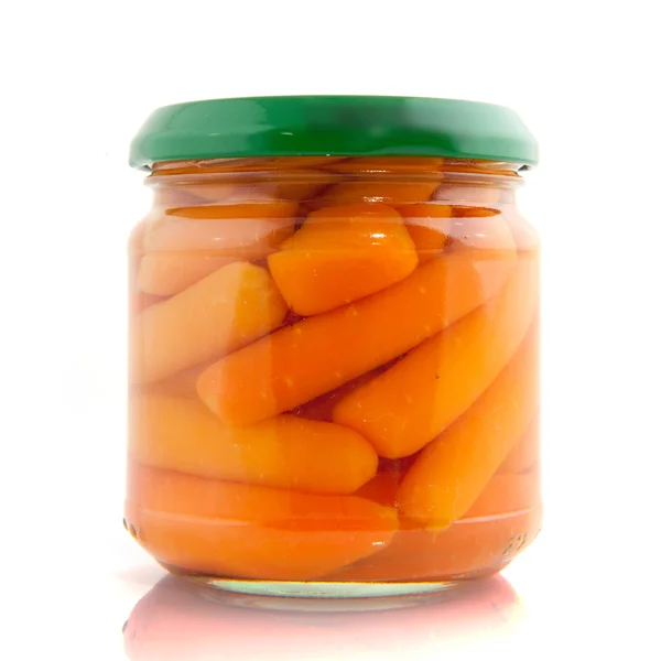 Консервированная морковь — стоковое фото