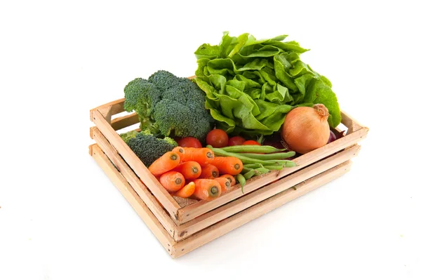 Krat met groenten — Stockfoto