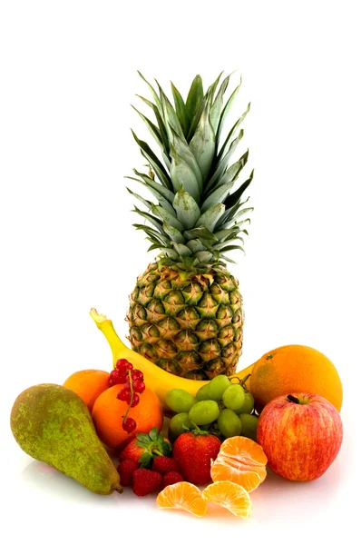 Bodegón de fruta fresca madura —  Fotos de Stock