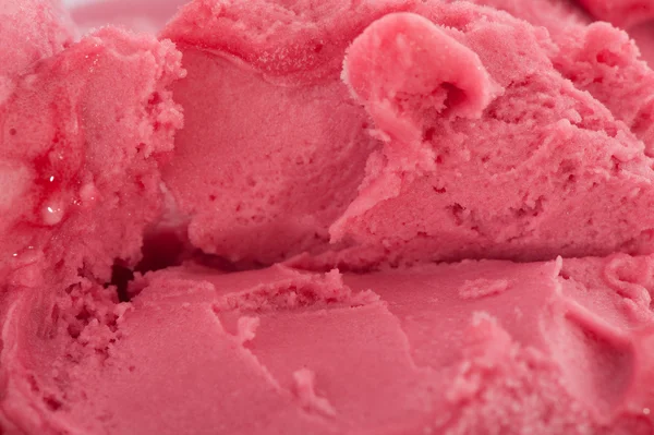 草莓果汁冰糕冰 — 图库照片