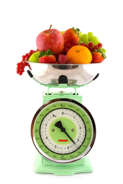 Meyveli diyet için ölçekleyin — Stok fotoğraf