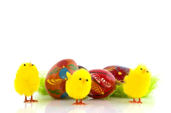 Oeufs de Pâques peints colorés — Photo