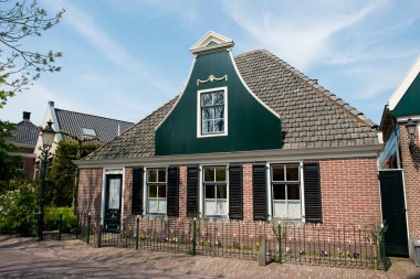 geleneksel Hollanda Evi