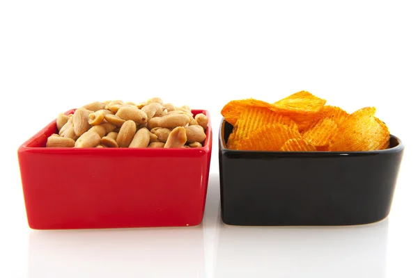 Arachidi e patatine — Foto Stock