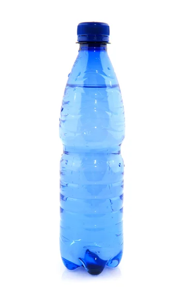 Plastflaska vatten — Stockfoto