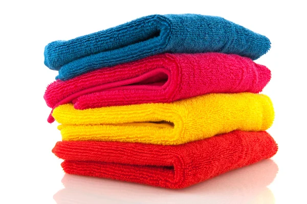 Pila toallas de colores — Foto de Stock