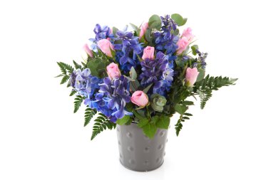 Blue and pink flower bouquet clipart