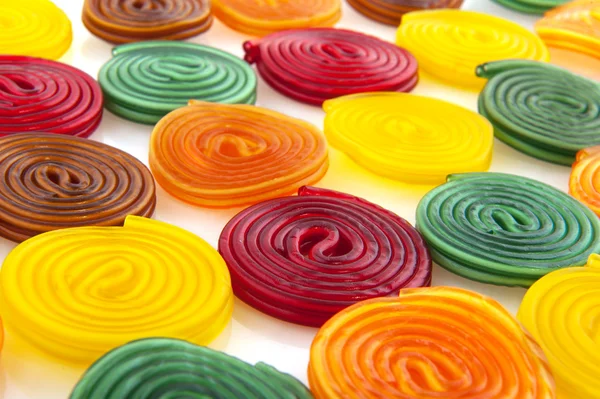 Красочные конфетки — стоковое фото