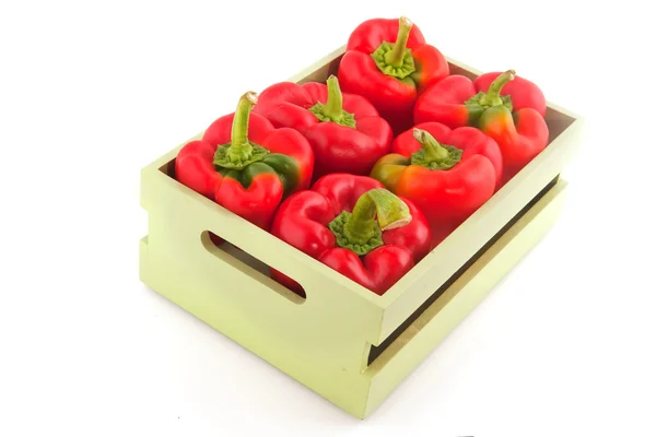 Caja de madera con verduras — Foto de Stock