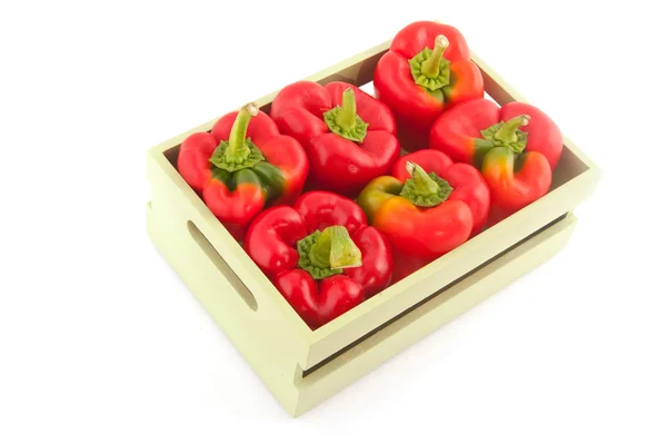 Caixa de madeira com legumes — Fotografia de Stock