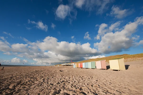 Capanne colorate da spiaggia — Foto Stock