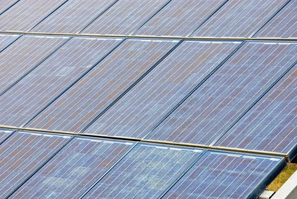 Painéis solares — Fotografia de Stock