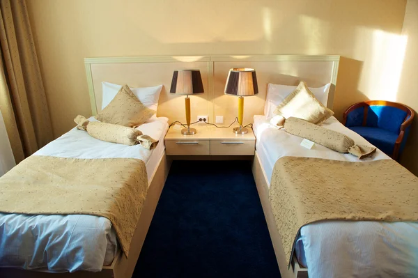 Hotel bed room interior — Stock Photo, Image