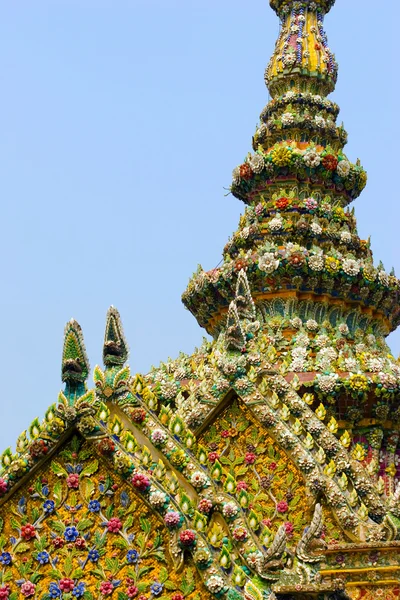 Древний дворец в Бангкоке — стоковое фото