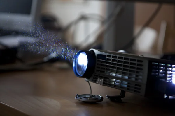 Using a projector — Stock Photo, Image