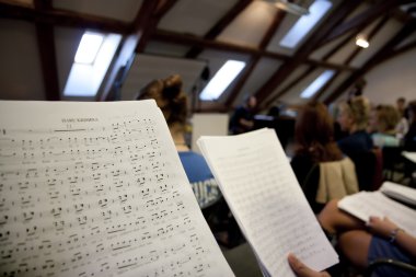 Choir rehearsal clipart