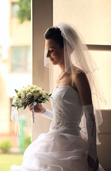 Smiling bride — Stock Photo, Image