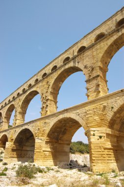 Pont du garde