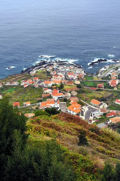 Porto moniz, norr om ön madeira, portugal — Stockfoto