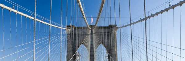 Brooklyn Bridge in New York stad — Stockfoto
