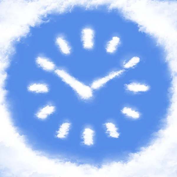 Nuvens em forma de relógio rosto — Fotografia de Stock