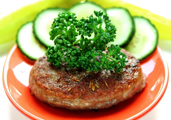 Hambúrguer com legumes — Fotografia de Stock