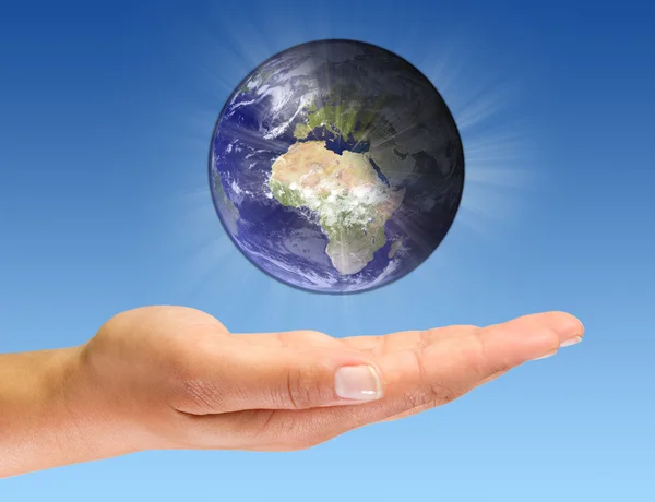 Earth is in your hands — Stock Photo, Image