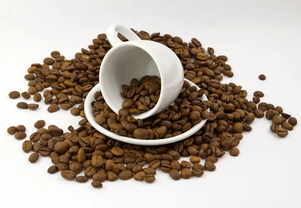 Šálek kávy a fazole — Stock fotografie
