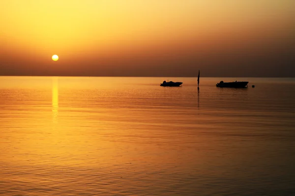 Nascer do sol sobre o Mar Vermelho — Fotografia de Stock