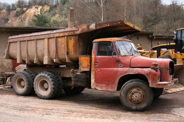 Starý náklaďák — Stock fotografie