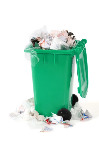 Overflowing garbage bin — Stock Photo, Image