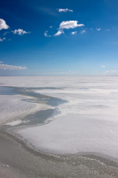 Небо и лёд — стоковое фото