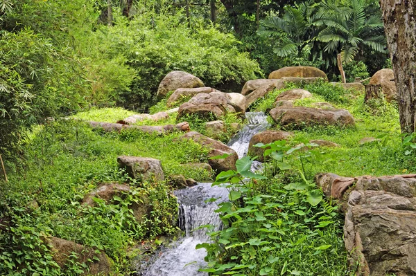 Waterfalls of Borneo. Waterfalls, rainforest, mountain river. — Stock Photo, Image
