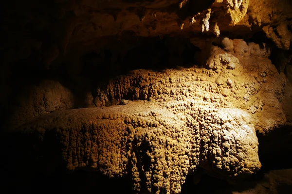 Ősi barlangok. Borneó. — Stock Fotó