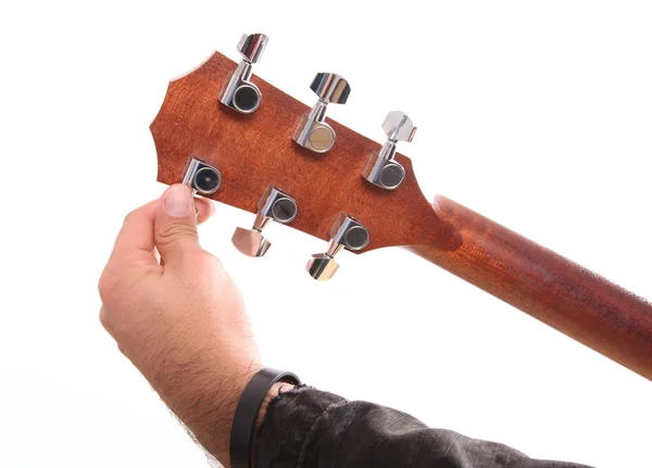 Tuning Una Guitarra Cabezal Sobre Fondo Blanco —  Fotos de Stock