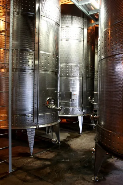 Tanques de vinho — Fotografia de Stock