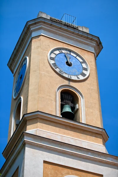 Torre Belfry na cidade de Eze — Fotografia de Stock