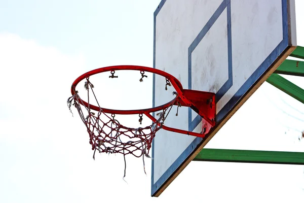 Aro de baloncesto tomado en Kiev — Foto de Stock