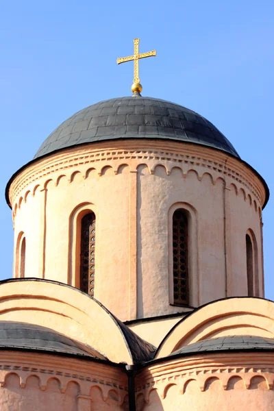 Religieuze plaatsen in kiev, groene domes — Stockfoto