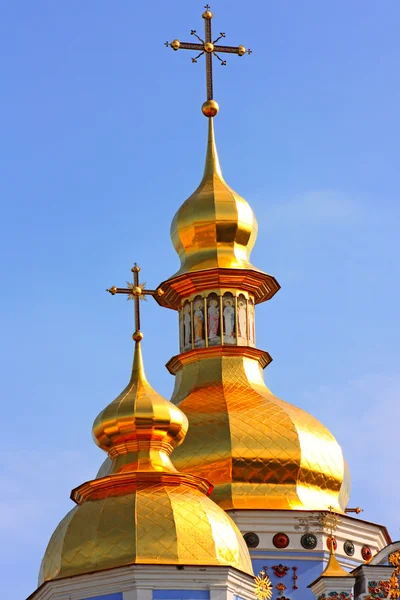 Golden domes of the blue cathedral in Kv — Stock Photo, Image