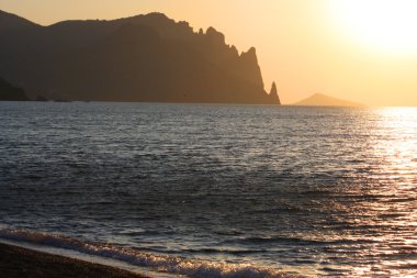 Sunrise Karadeniz üzerine