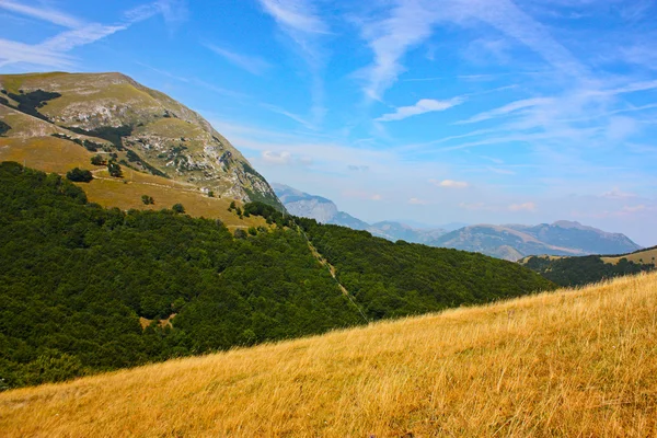 Geweldig landschap van de Apennijnen — Stockfoto