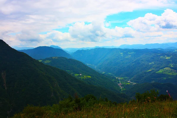 Wunderschöne Landschaft der Alpen — Stockfoto