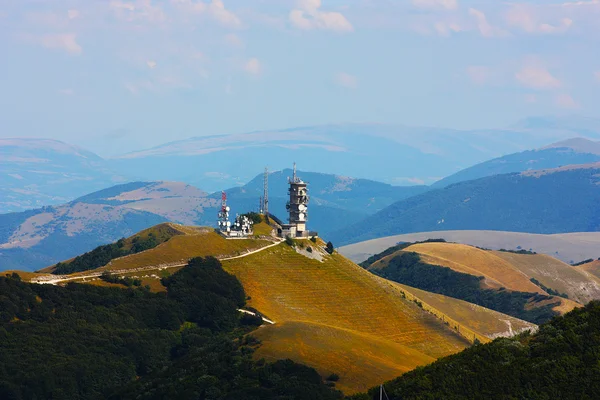 Wunderschöne Berglandschaften in den Apenninen — Stockfoto