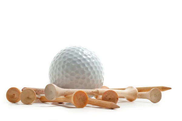Μπάλα του γκολφ με tees — Φωτογραφία Αρχείου