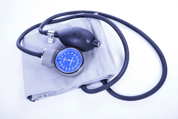Brazalete de presión arterial viejo — Foto de Stock